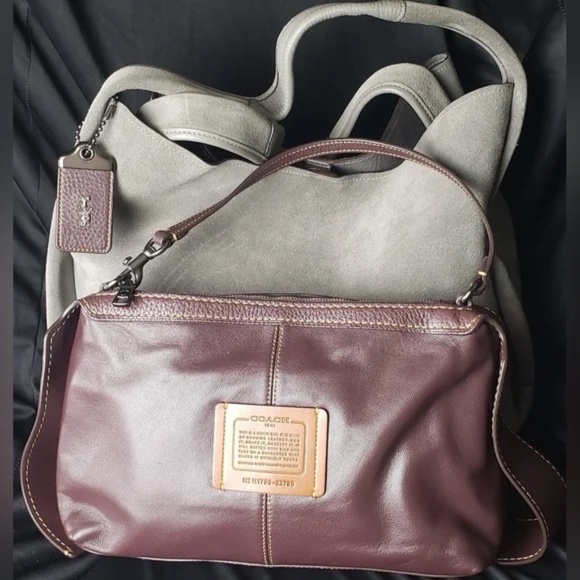 NWT - Coach Bandit Hobo 39 1941 In Heather Gray with Oxblood Inner Bag-MSRP $695 - Picture 3 of 16